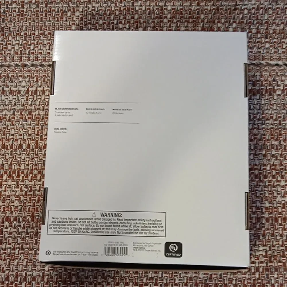 In & Out Plug In Warm Lights New In Box‎